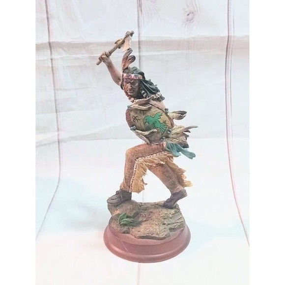 Vtg Statue Of Native American War Chief - Picture 2 of 9